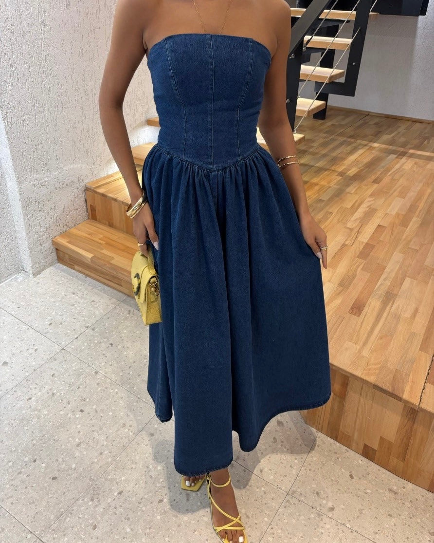 Denim Chic Strapless Dress | فستان جينز أنيق وناعم