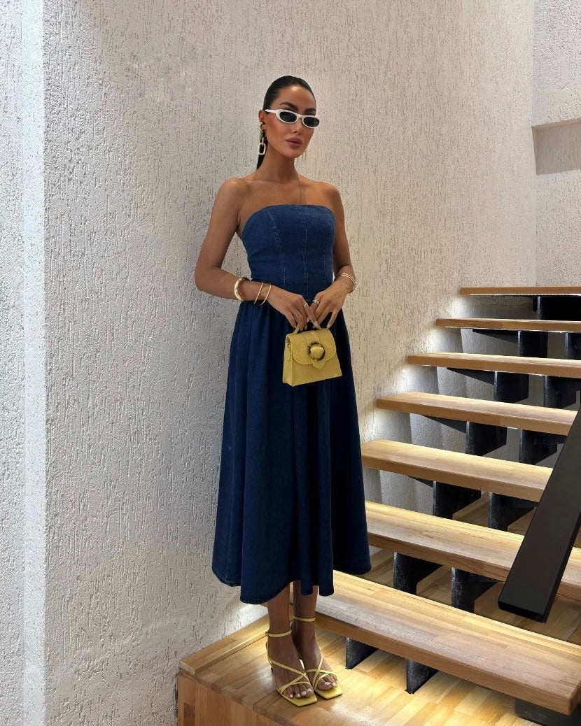Denim Chic Strapless Dress | فستان جينز أنيق وناعم