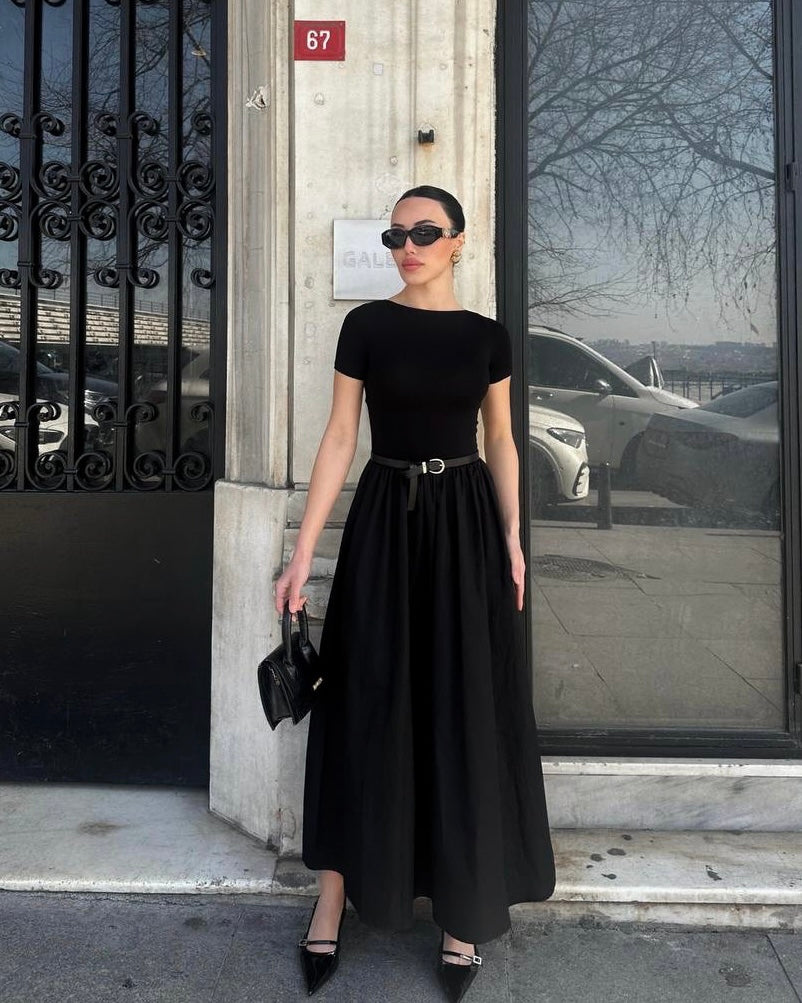 Elegant Black Midi Dress | فستان ميدي أنيق باللون الأسود
