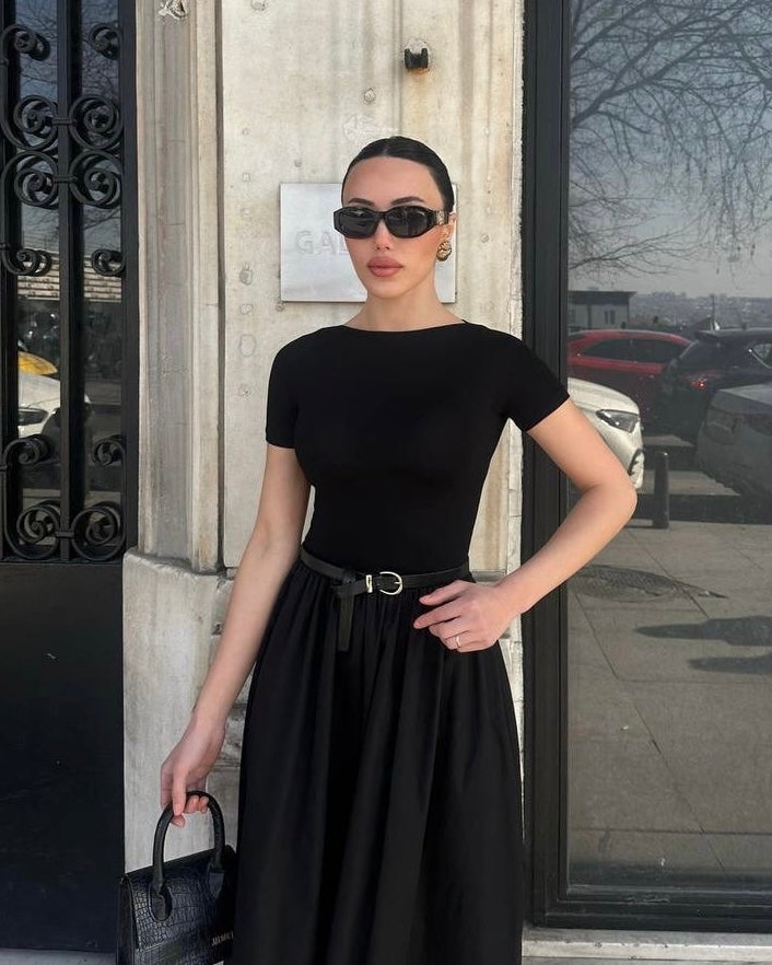 Elegant Black Midi Dress | فستان ميدي أنيق باللون الأسود