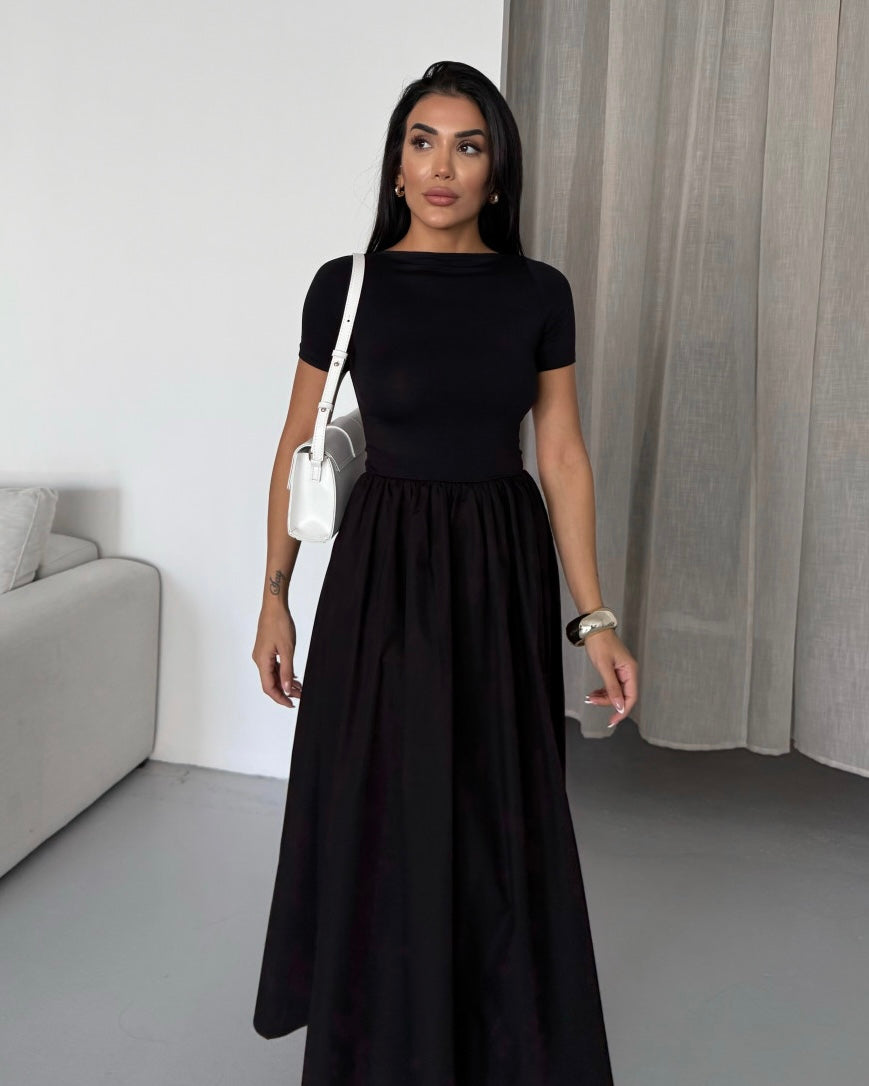 Elegant Black Midi Dress | فستان ميدي أنيق باللون الأسود