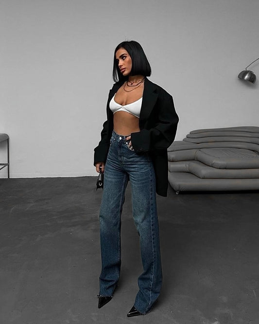 Classic High Waisted Straight Jeans | جينز كلاسيكي بخصر عالٍ وقصّة مستقيمة