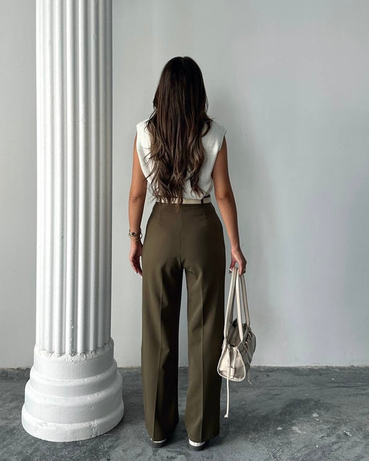 ‏Olive Green Wide-Leg High-Waist Trousers | بنطلون بخصر عالٍ باللون الزيتوني