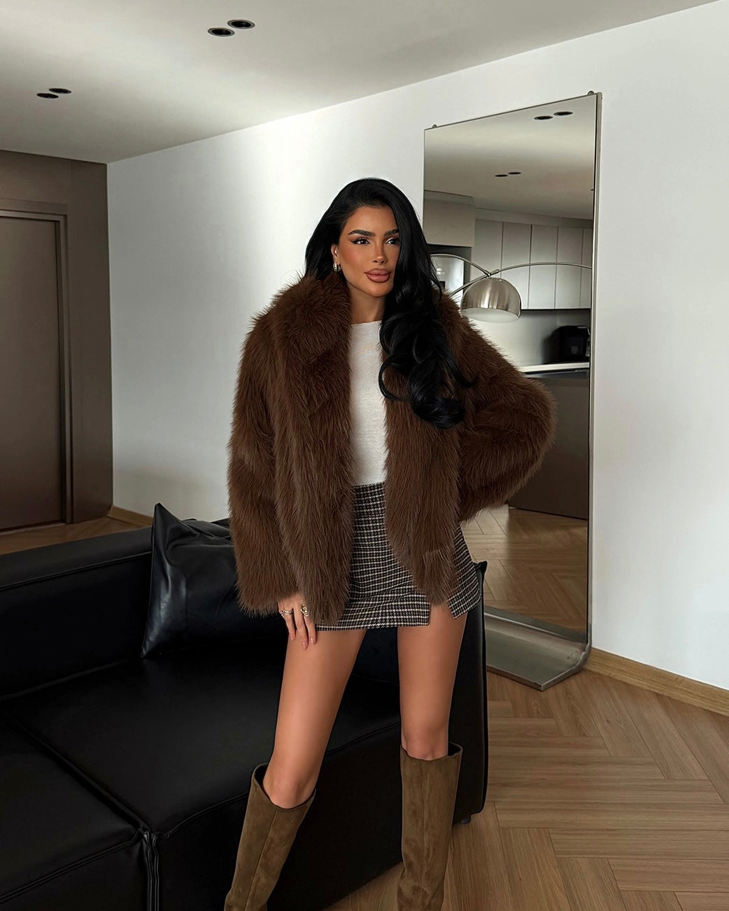 Brown Faux Fur Jacket | جاكيت فرو باللون البني