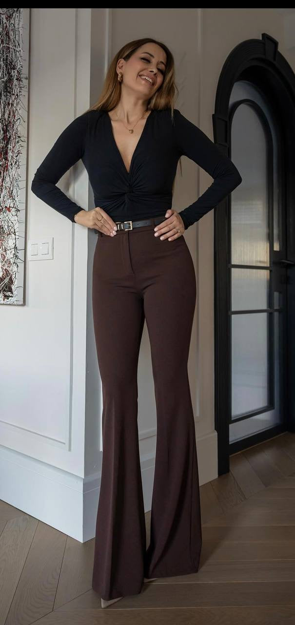 Brown flared trousers| بنطلون قماش باللون البني