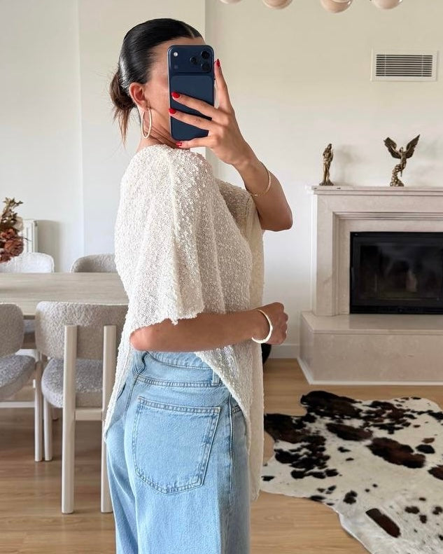 Cream Knit Shawl Top with Asymmetric Hem | بلوزة كريمية بأطراف غير متساوية