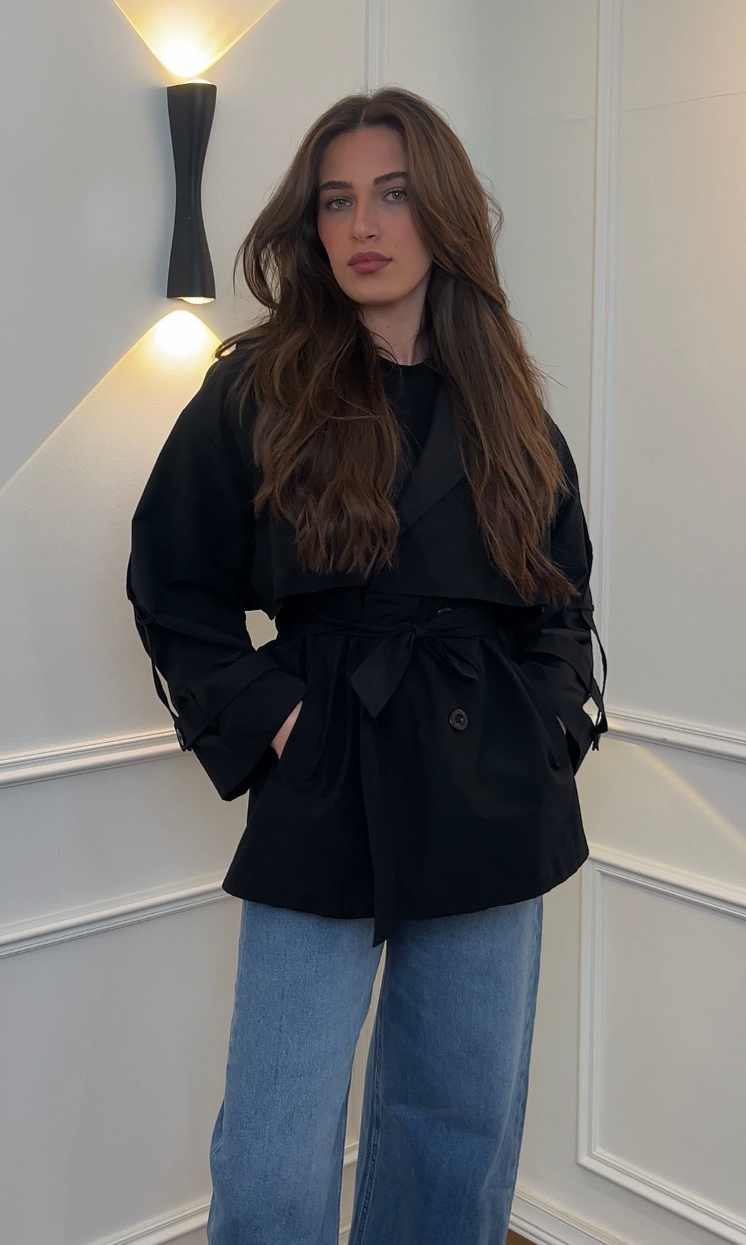 Elegant Black Belted Trench Jacket with Wide Lapels | جاكيت ترنش اسود أنيق بحزام وياقة عريضة