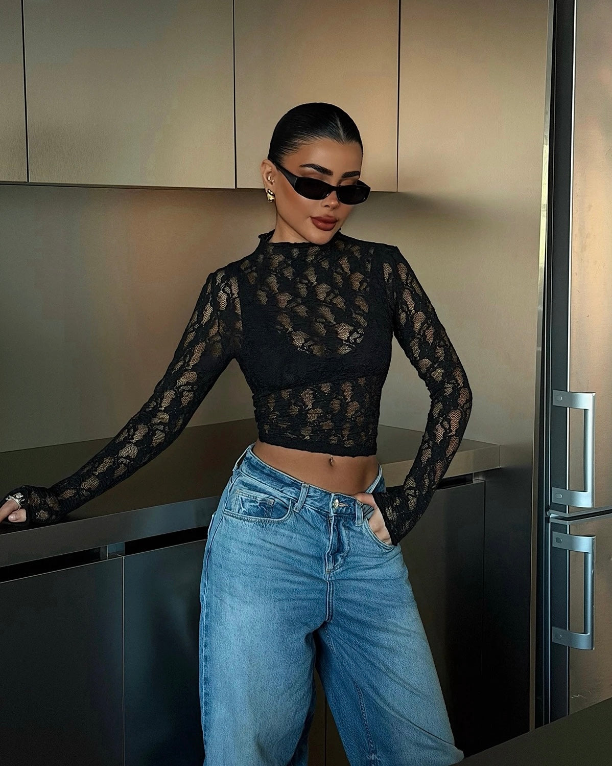 Black Lace Transparent Top | توب دانتيل شفاف باللون الاسود