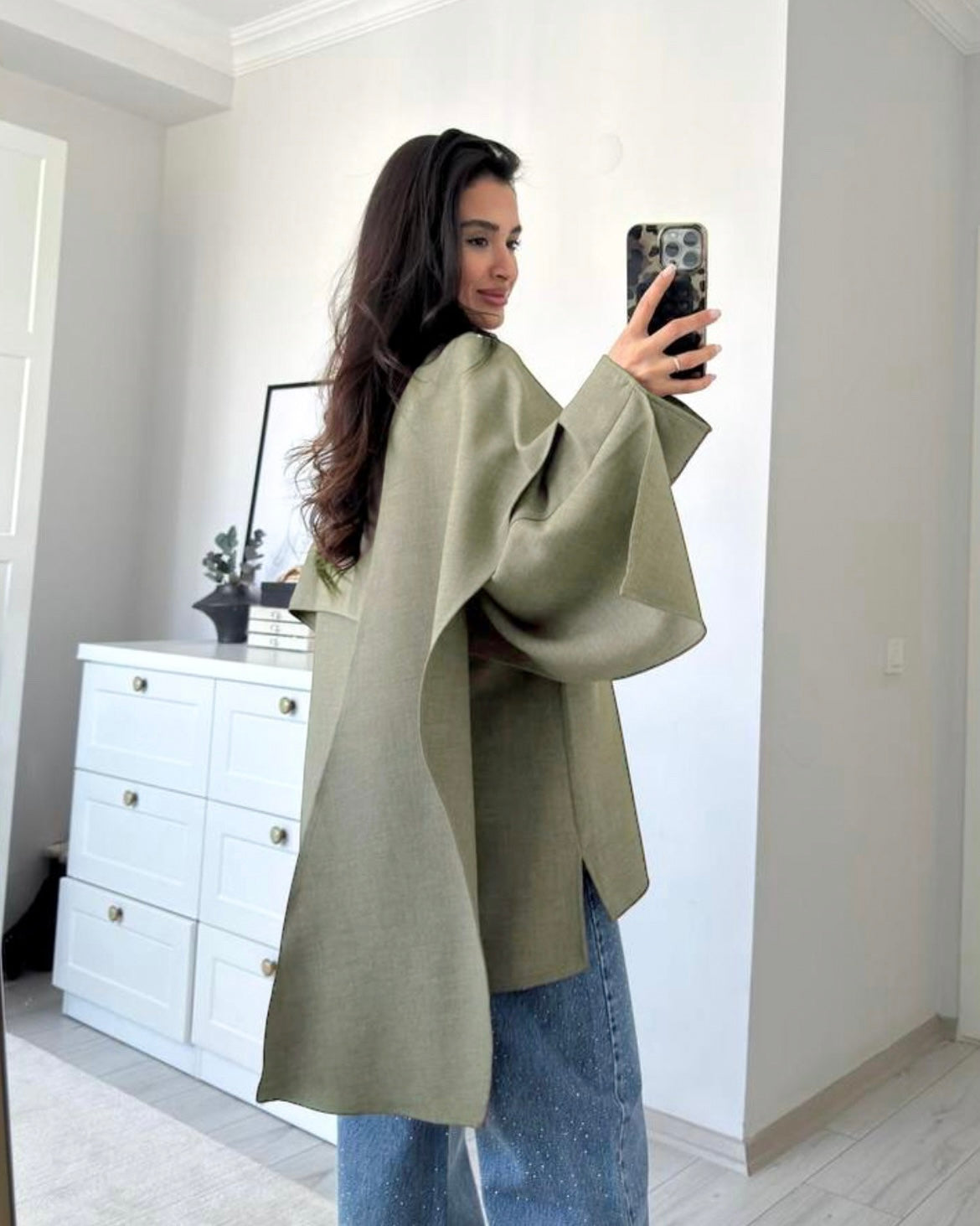 Sage Green Asymmetrical Cape Top | توب كيب غير متماثل باللون الاخضر الباهت