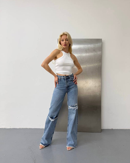 Light Wash Distressed Wide-Leg Lined Jeans | جينز واسع ممزق مبطن
