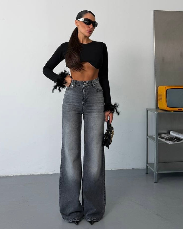 Grey Washed High-Waisted Wide-Leg Jeans | جينز رمادي بقصة واسعة وخصر عالي