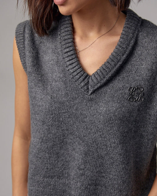 Gray Vest With Brooch