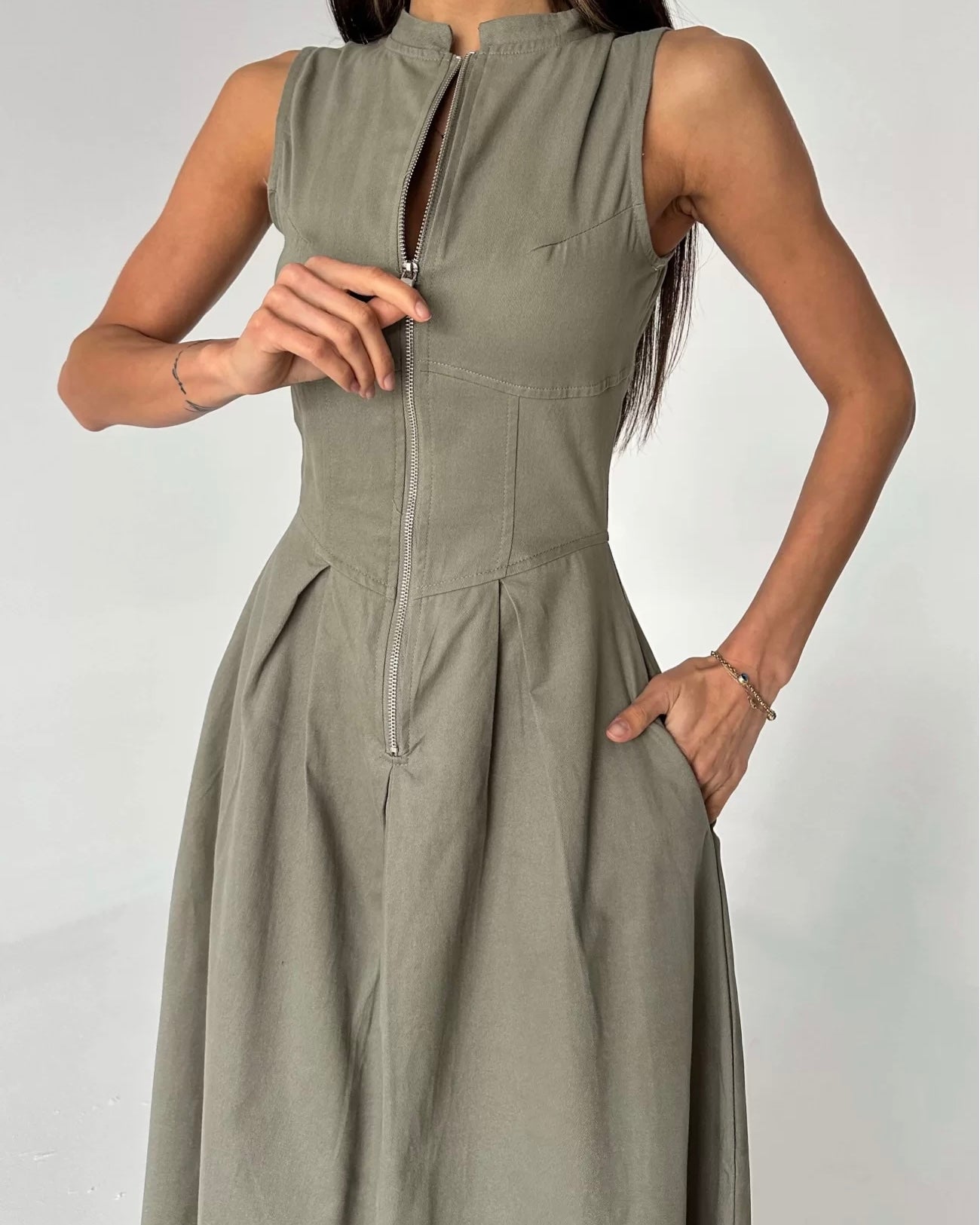 Elegant Muted Green Zip Dress | فستان زيتي أنيق بسحّاب أمامي