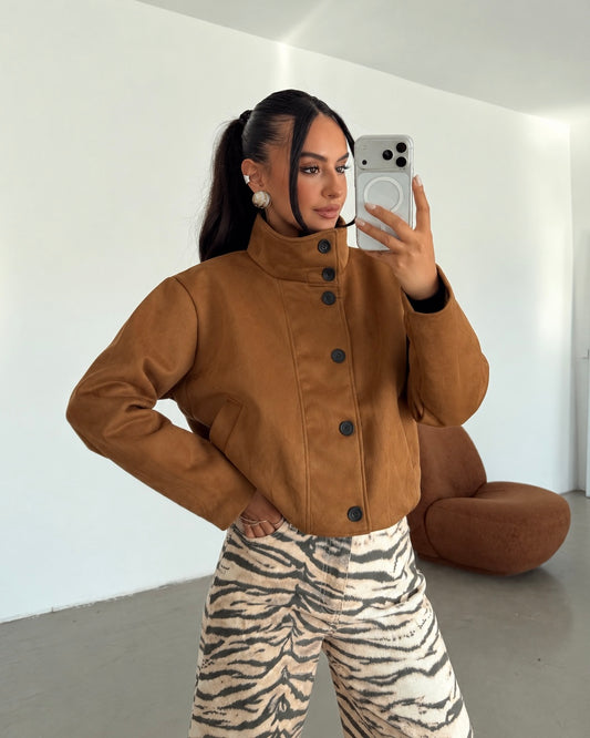 Camel Suede Cropped Jacket with Stand Collar & Button Front | جاكيت شمواه قصير بياقة واقفة وأزرار أمامية