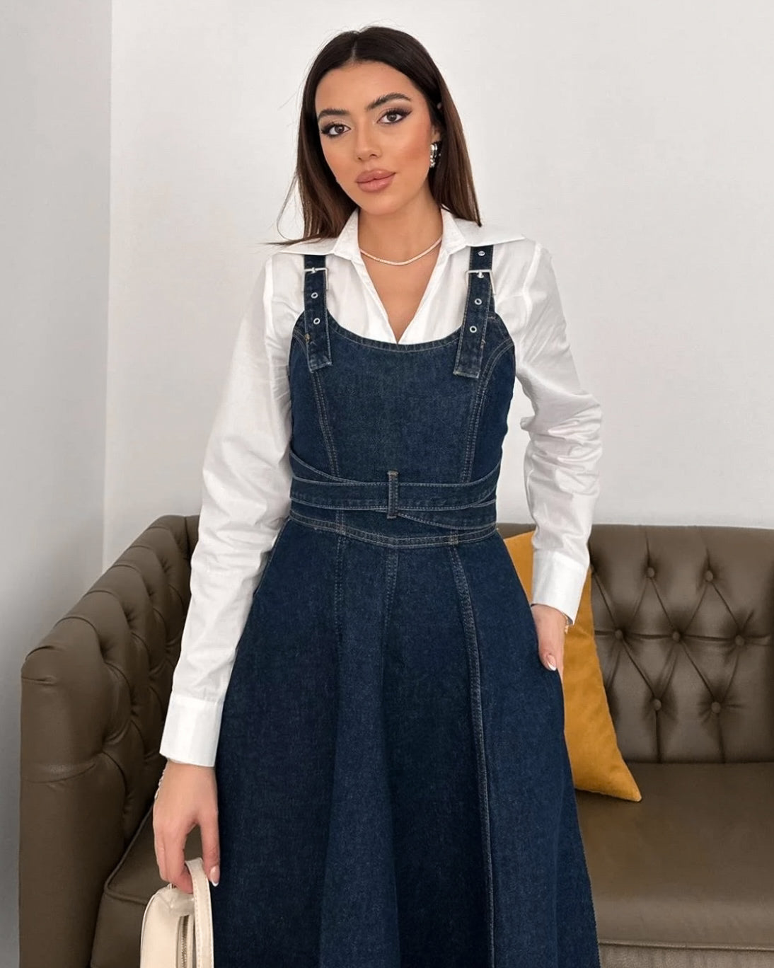 Dark Denim Midi Dress with Adjustable Straps and Tie Waist | فستان جينز غامق ميدي بربطة خصر وحمالات قابلة للتعديل