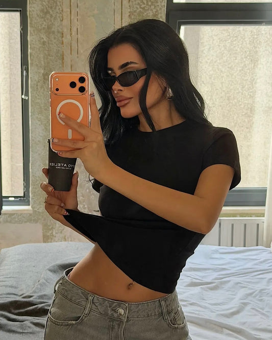 Basic Black T-Shirt | تيشيرت اسود كلاسيك