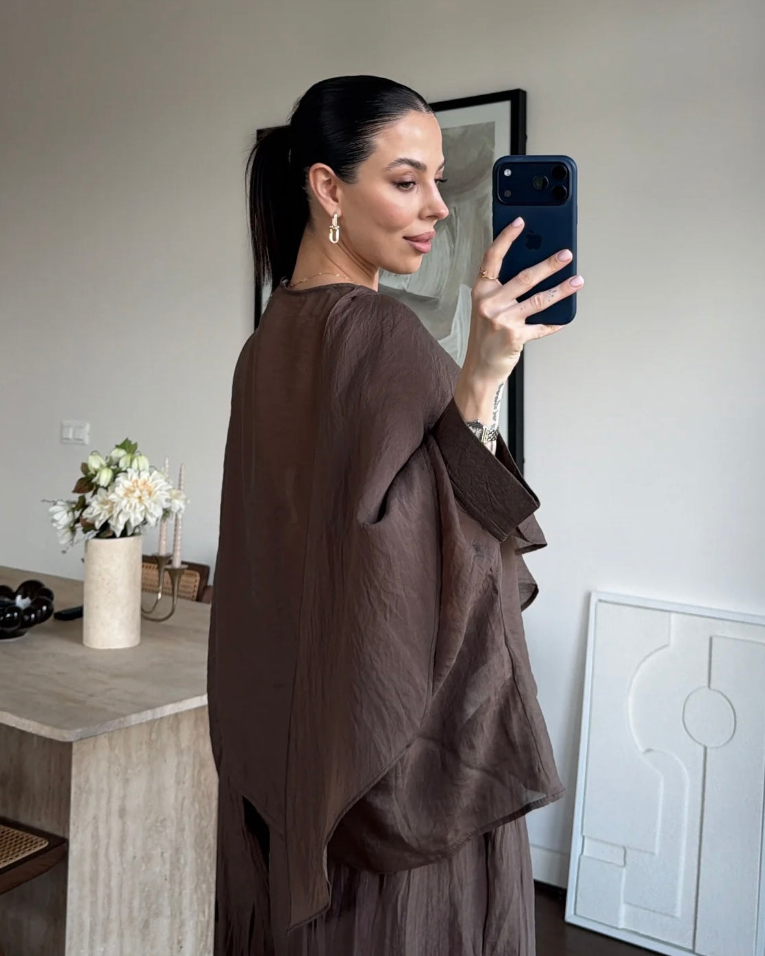 Mocha Chiffon Blouse | بلوزة شيفون بلون الموكا