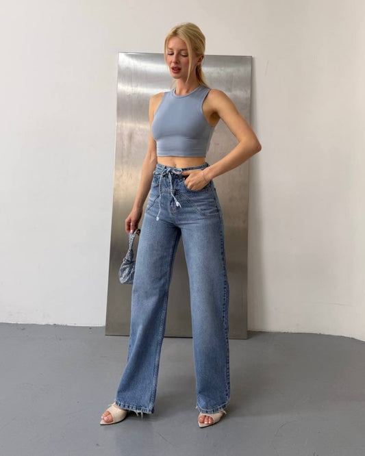 High-Waisted Jeans with Statement Waist Detail | جينز عالي الخصر بتفصيلة خصر مميزة