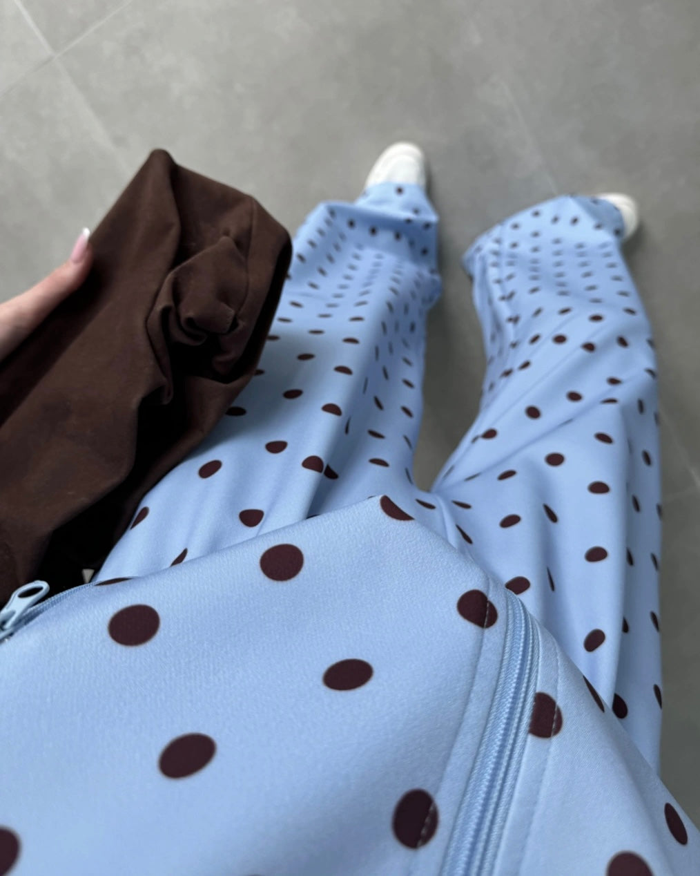 Blue Polka Dot Two-Piece Set with Wide-Leg Pants | طقم بولكا دوت مع بنطلون واسع