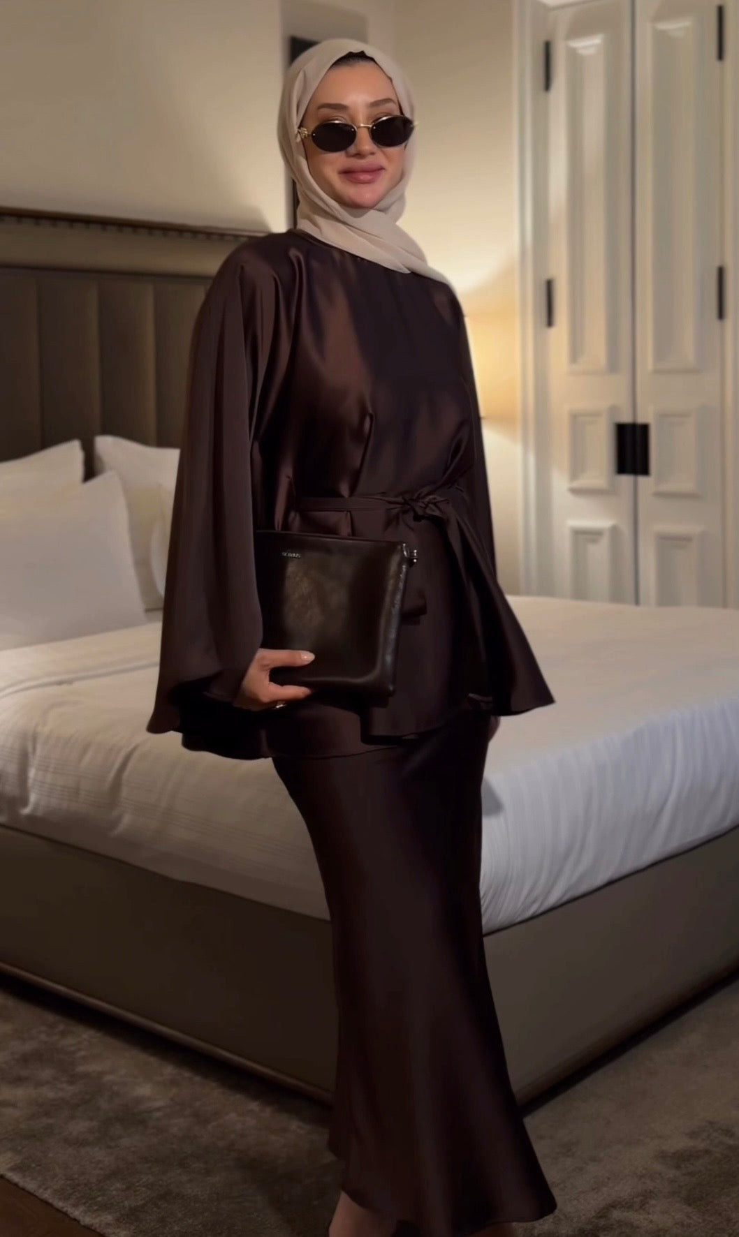 Elegant Chocolate Brown Satin Two-Piece Maxi Skirt Set with Tie Waist | طقم ساتان بني شوكولاتة أنيق بلوزة بربطة خصر وأكمام واسعة مع تنورة ماكسي