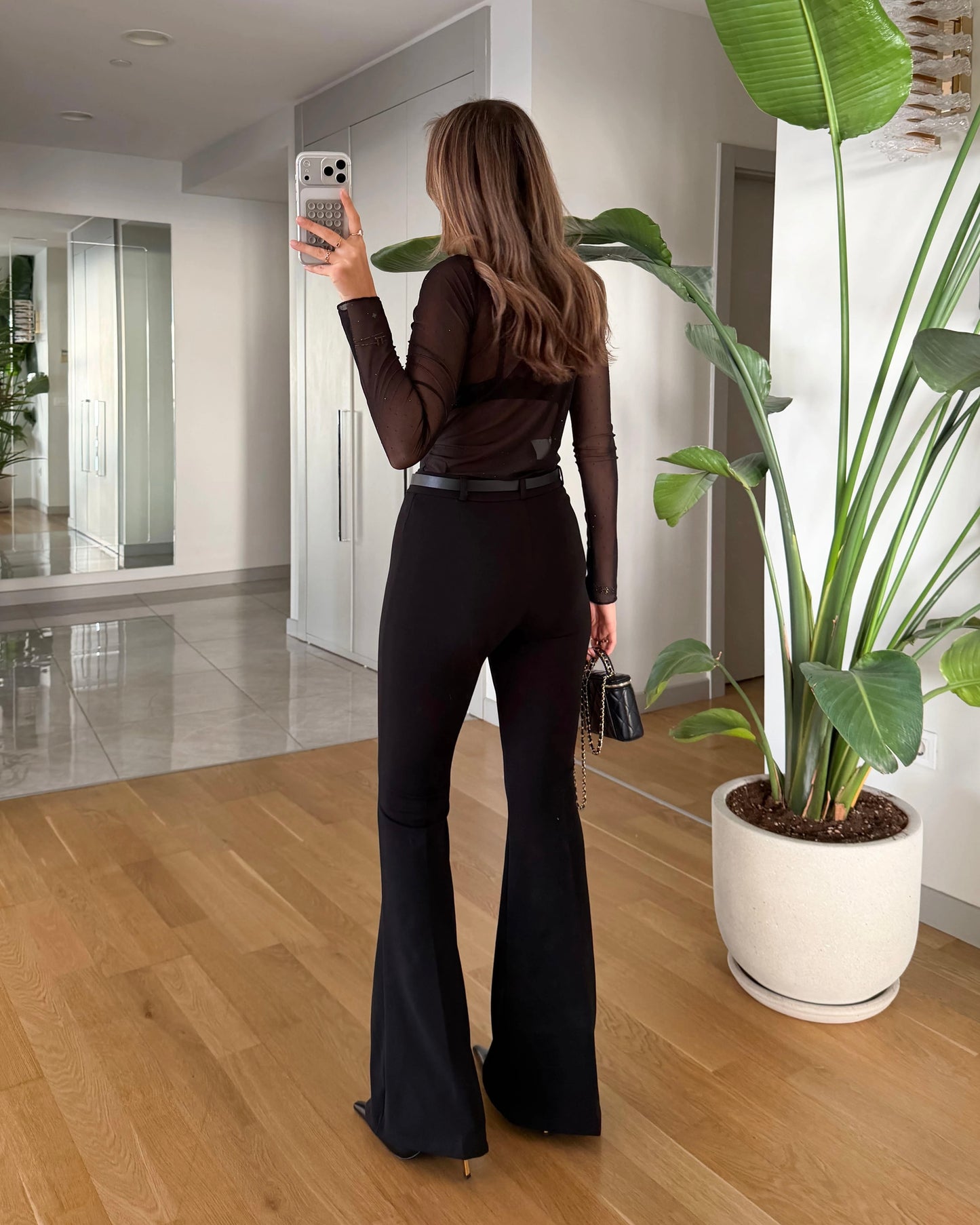 Black High-Waisted Lycra Flare Pants | بنطلون فلاير أسود لايكرا بقصة عالية الخصر