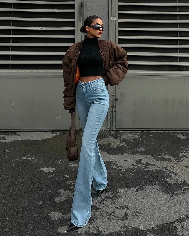 High-Waist Flare Jeans | جينز عالي الخصر