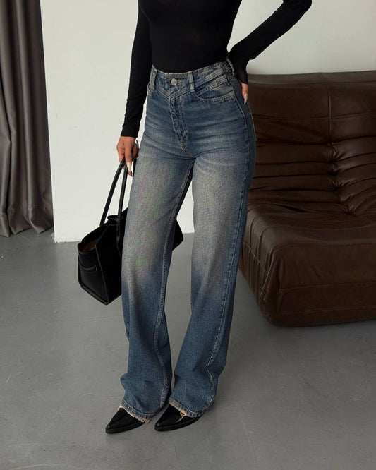 ‏High-Rise Vintage Wash Denim Jeans | جينز بخصر عالٍ
