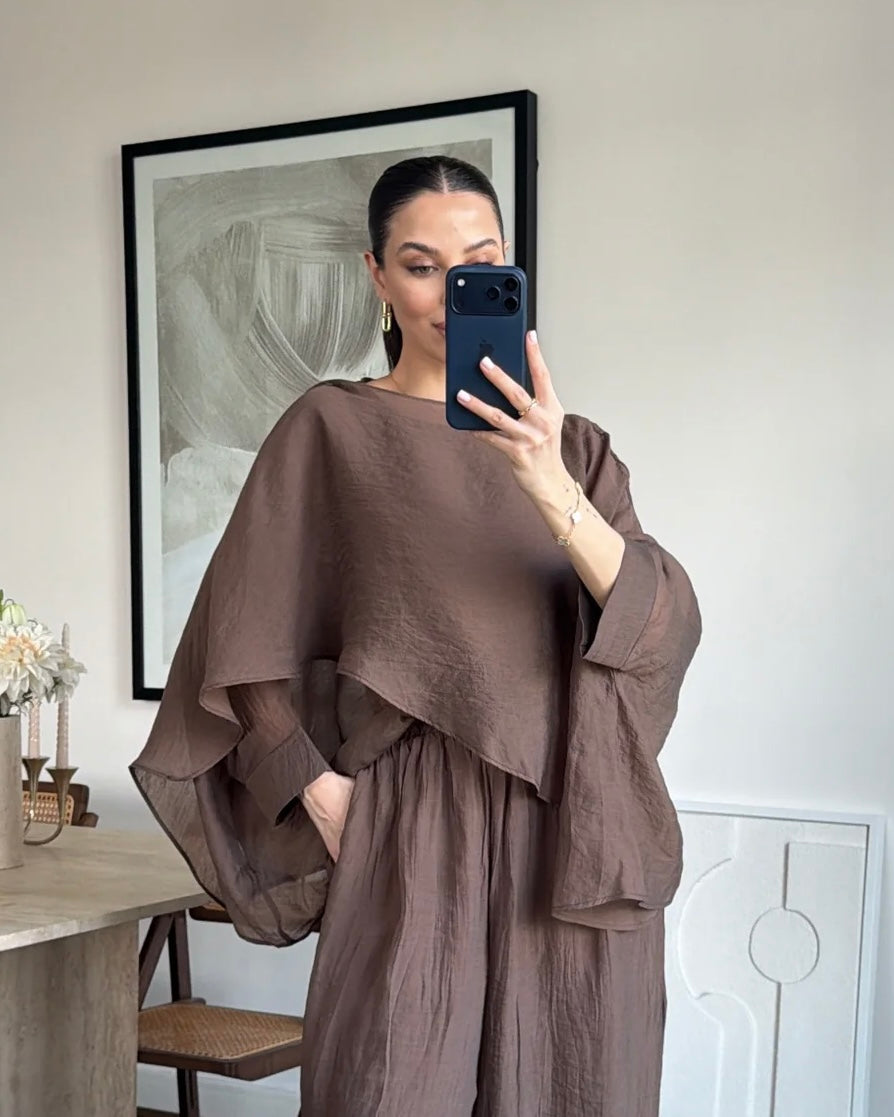 Mocha Chiffon Blouse | بلوزة شيفون بلون الموكا