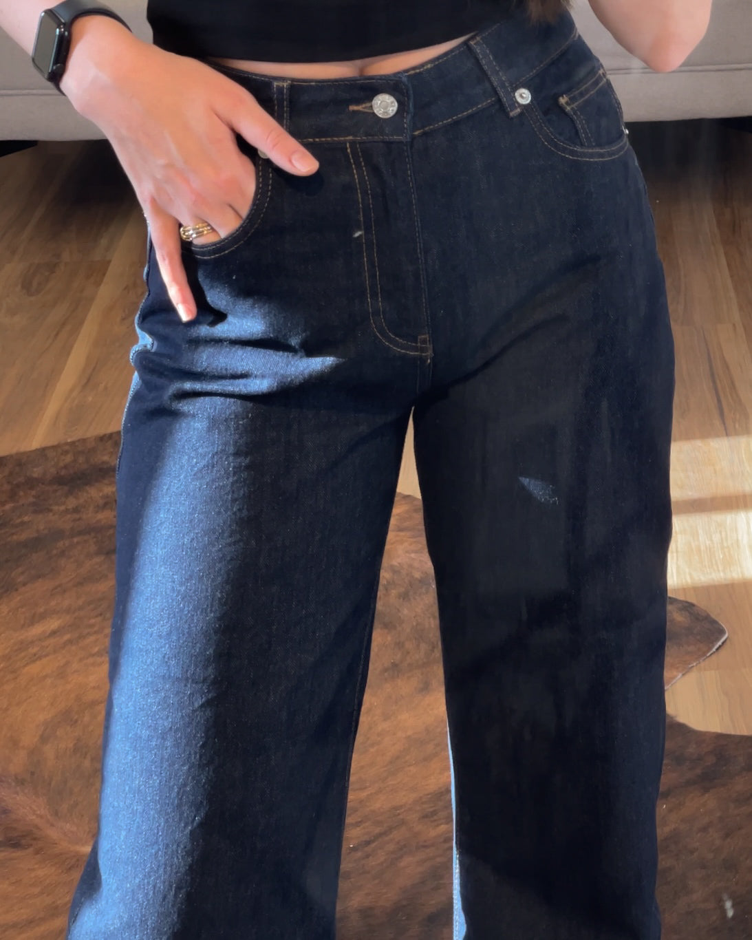 Indigo High Rise Straight Leg Jeans | بنطلون جينز بلون دينم غامق