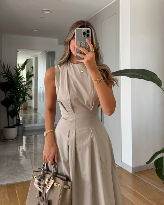 Beige Pleated Sleeveless Dress | فستان بيج بثنيات بدون أكمام