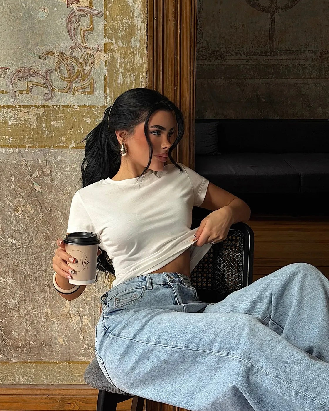 Basic White T-Shirt | تيشيرت أبيض كلاسيك