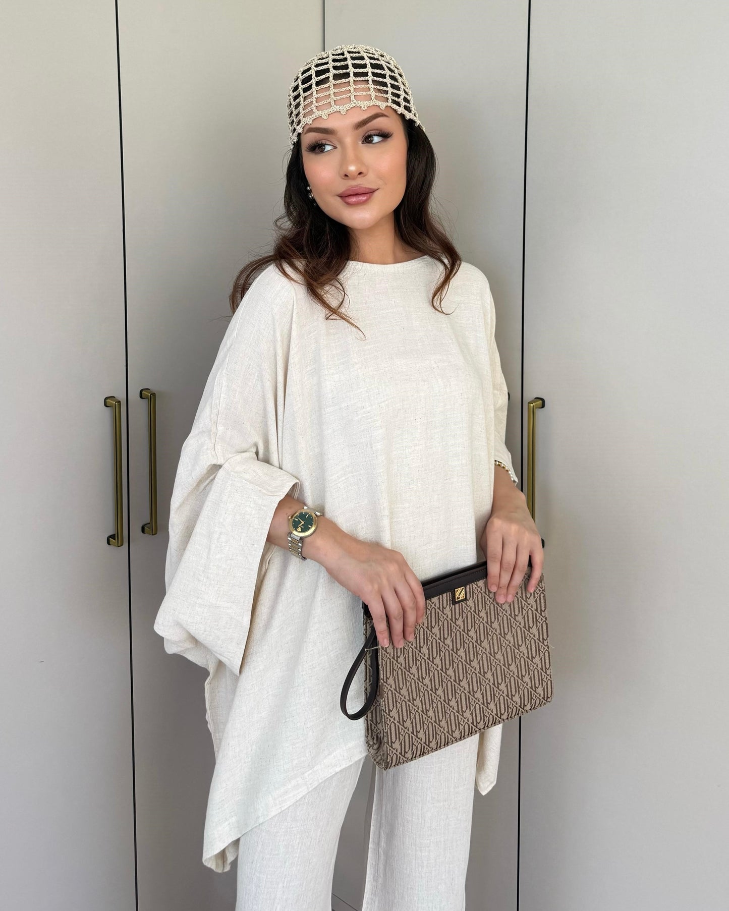 Linen Blend Oversized Two-Piece Set | طقم كتان أوف وايت أوفرسايز