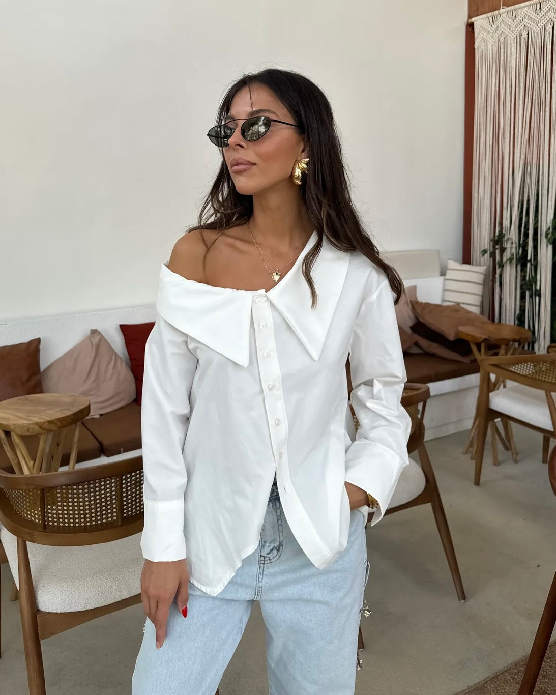 White One Shoulder Top | توب أبيض بكتف واحد
