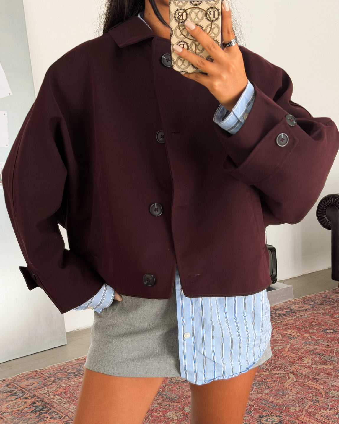 Maroon Oversized Cropped Jacket with Balloon Sleeves & Button Front | جاكيت خمري قصير أوفر سايز بأكمام بالون وأزرار أمامية