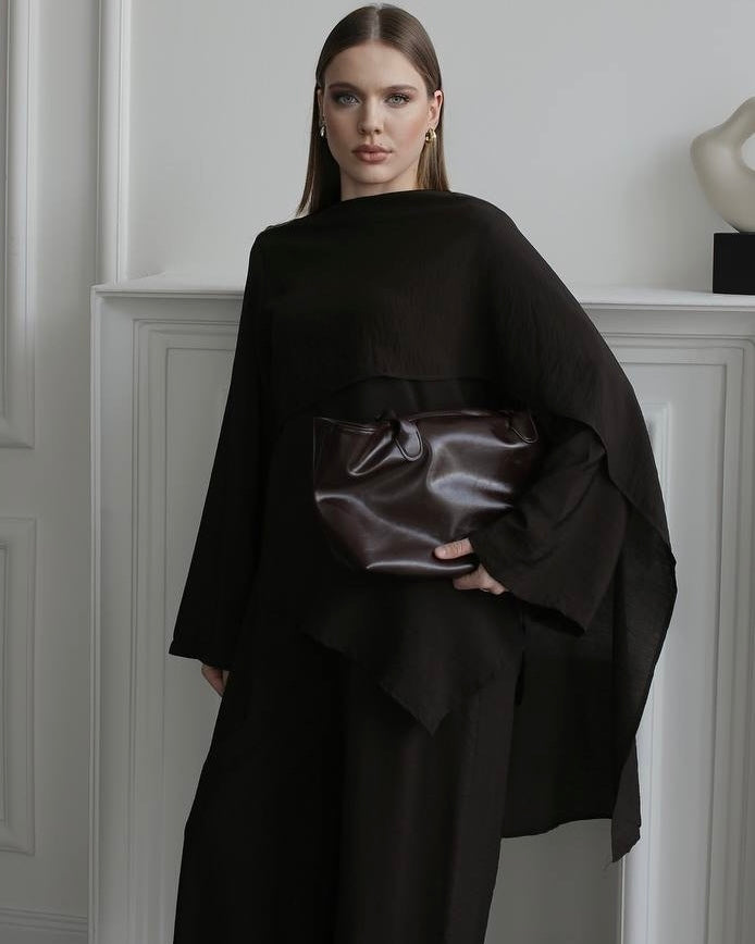 Dark Brown Asymmetrical Layered Cape Top & Wide-Leg Pant Set | طقم مكوّن من بلوزة كيب بطبقات وقصّة غير متماثلة
