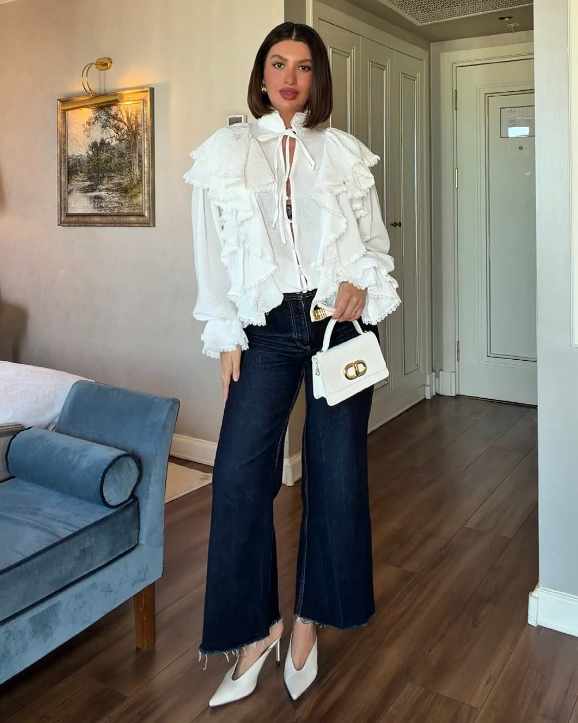 White Romantic Ruffle Blouse | بلوزة ناعمة بستايل بوهيمي باللون الابيض