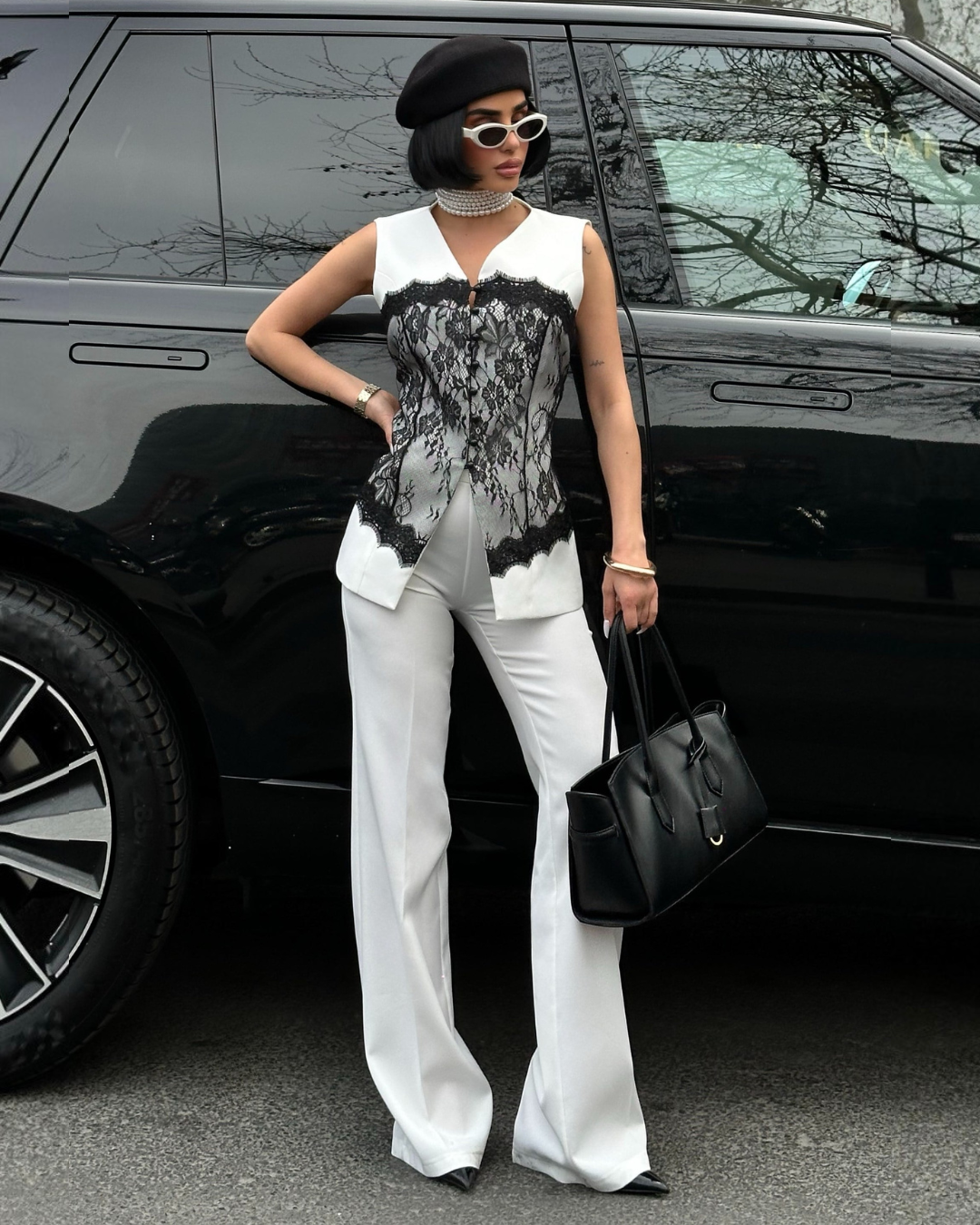 White Lace Vest & Wide-Leg Pants Set | طقم فيست دانتيل وبنطلون واسع باللون الابيض