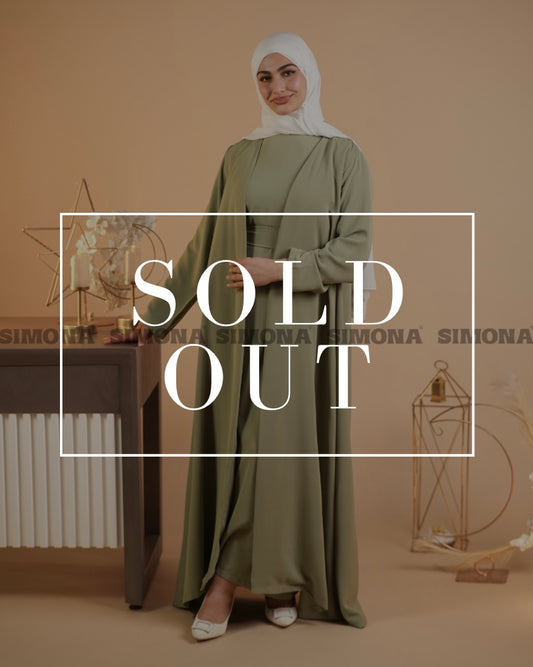 Elegant Green Abaya with Inner Dress | عباية أنيقة باللون الأخضر مع فستان داخلي