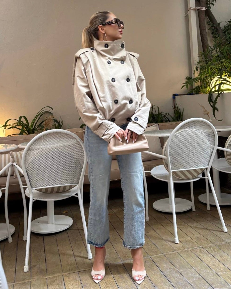 Elegant Cream Double-Breasted Trench Jacket with High Neck & Belted Cuffs | جاكيت ترانش كريمي أنيق بأزرار مزدوجة وياقة عالية وأساور بحزام