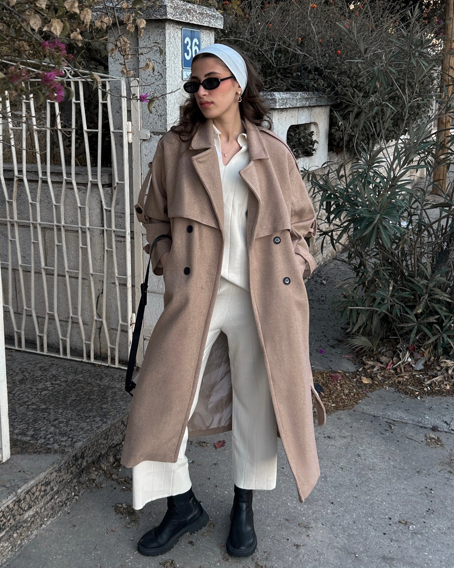 Camel Wool Blend Coat | معطف صوف بخليط عالي الجودة