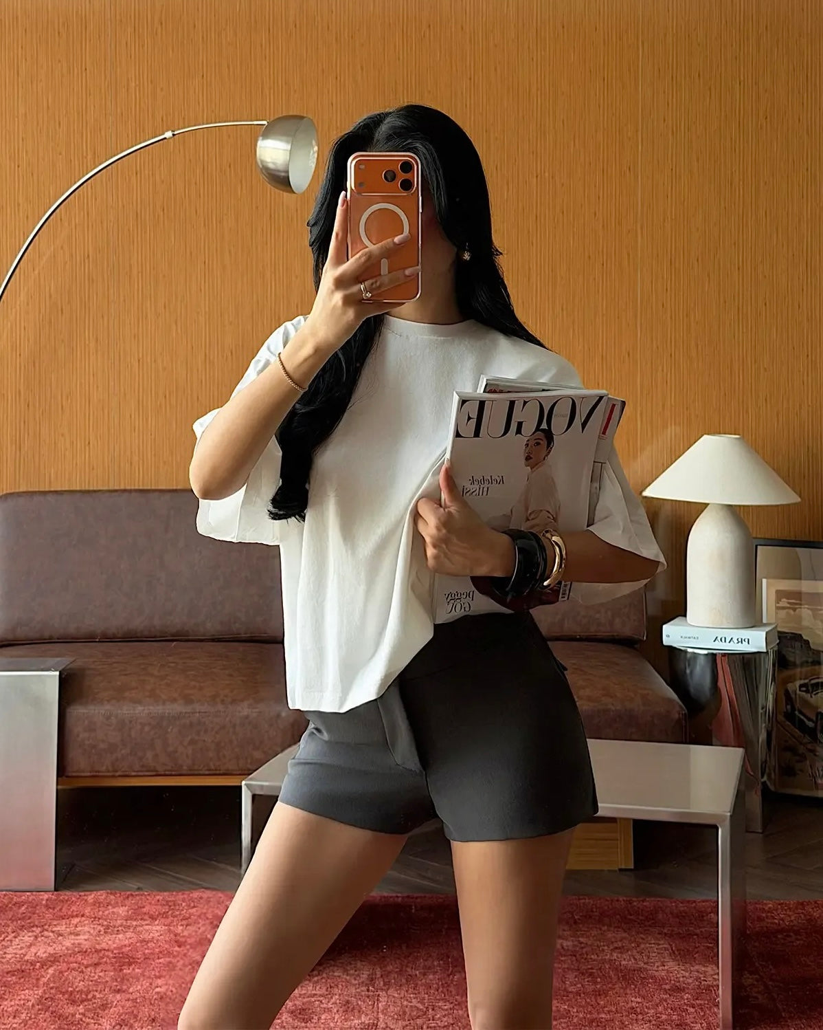 White Oversized T-shirt | تيشيرت ابيض واسع