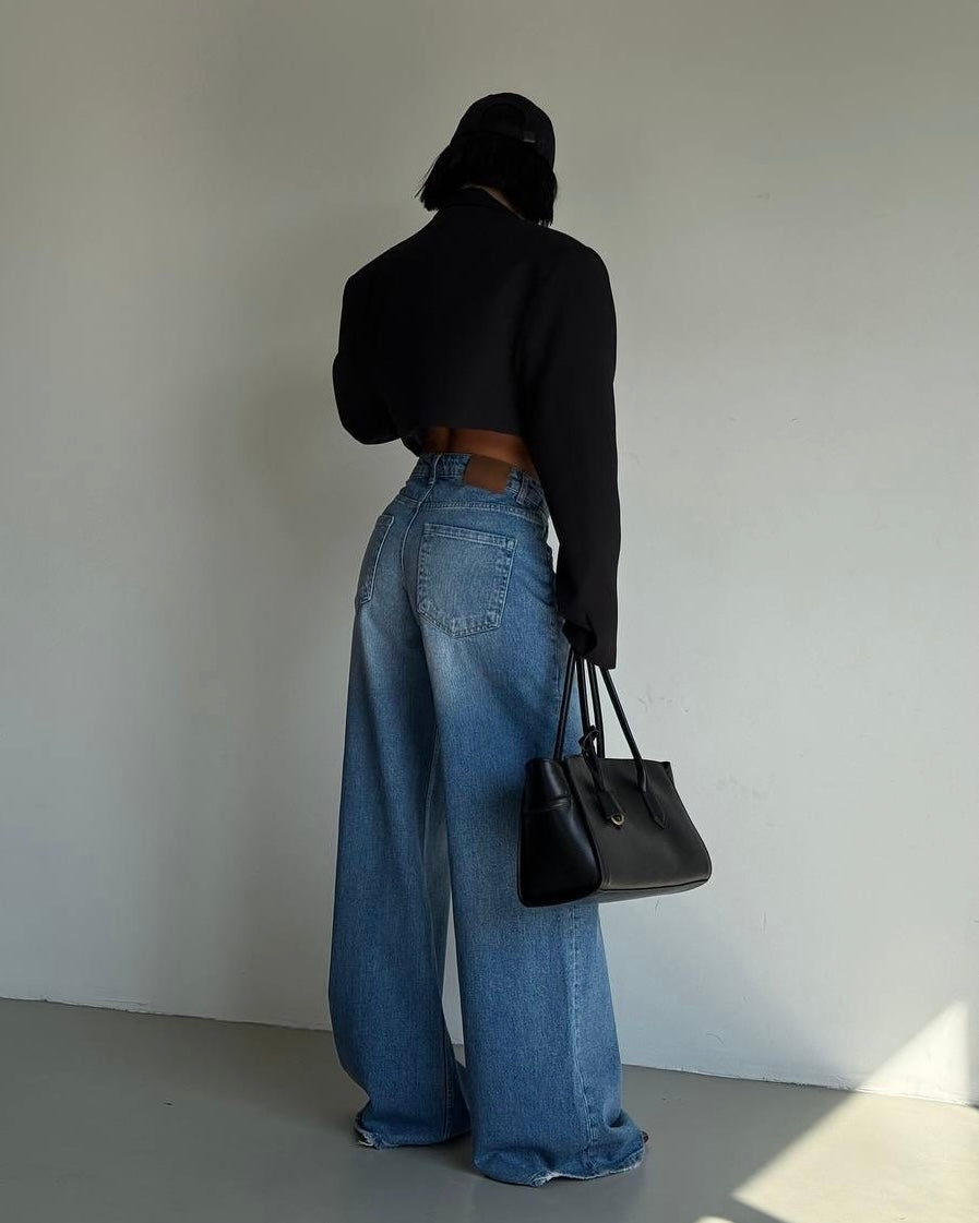Wide-Leg Blue Toned Jeans with Distressed Hem | جينز واسع بلون ازرق دنيم