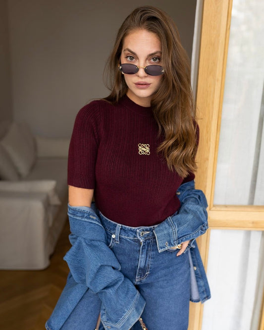 Maroon Crew Neck Sweater With Brooch