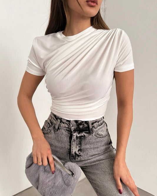 White Short Sleeve Draped Top | بلوزة بيضاء بقصة منسدلة وأنيقة