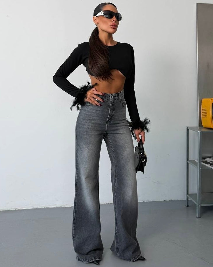 Grey Washed High-Waisted Wide-Leg Jeans | جينز رمادي بقصة واسعة وخصر عالي
