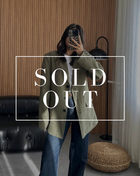Olive Suede Blazer with Wide Collar | بليزر زيتي انيق من جلد السويد