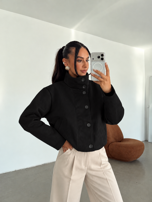 Black Suede Cropped Jacket with Stand Collar & Button Front | جاكيت شمواه قصير بياقة واقفة وأزرار أمامية