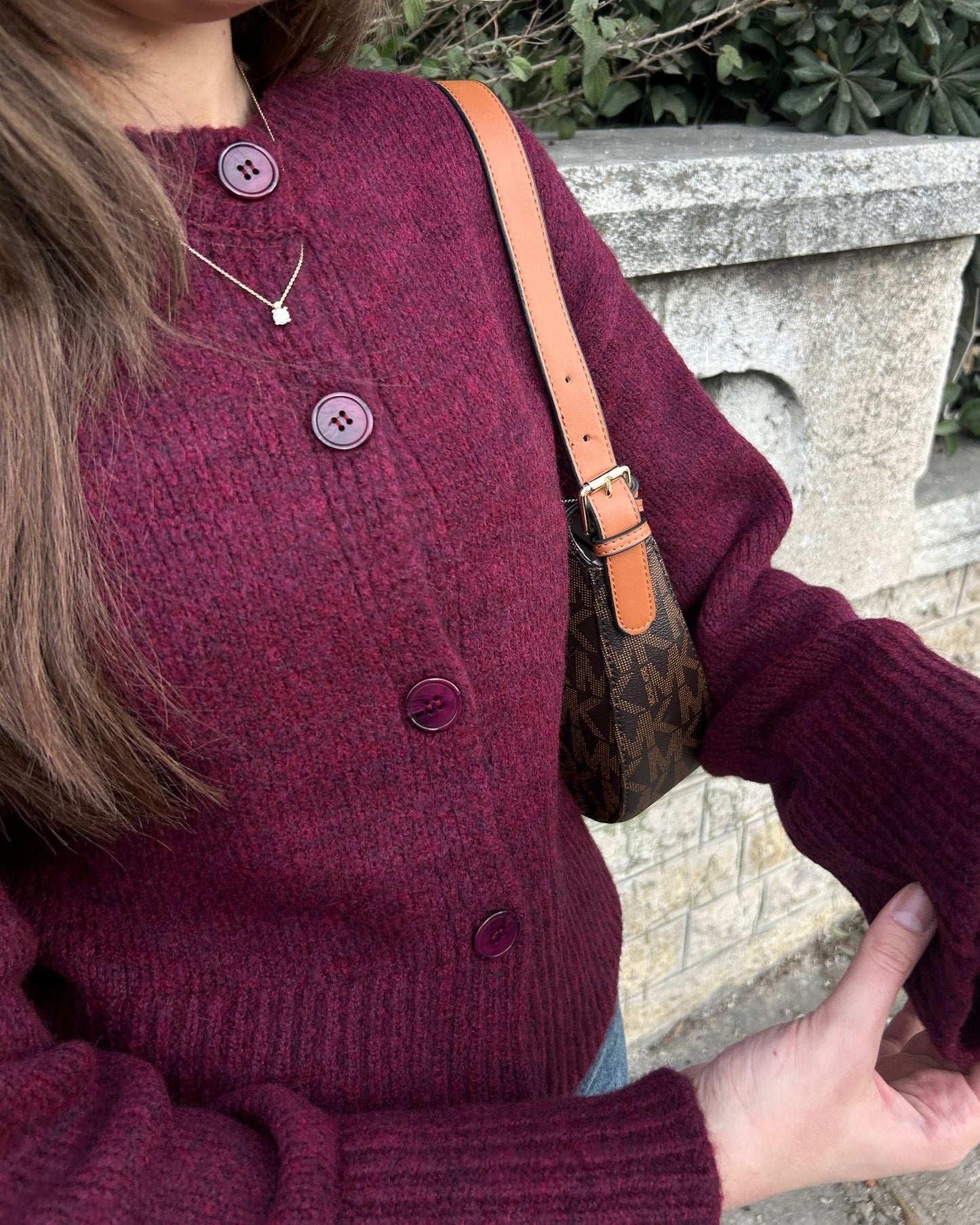 Burgundy Knit Buttoned Cardigan | كارديغان محبوك باللون الخمري
