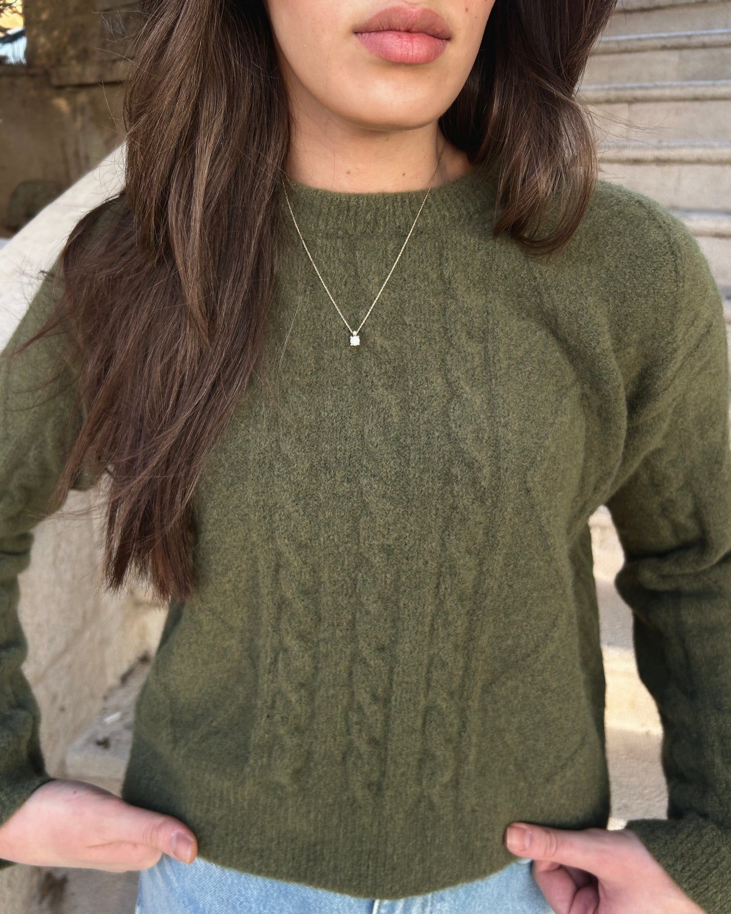 Olive Green Knit Braided Sweater | سويتر محاك مضفر باللون الزيتوني