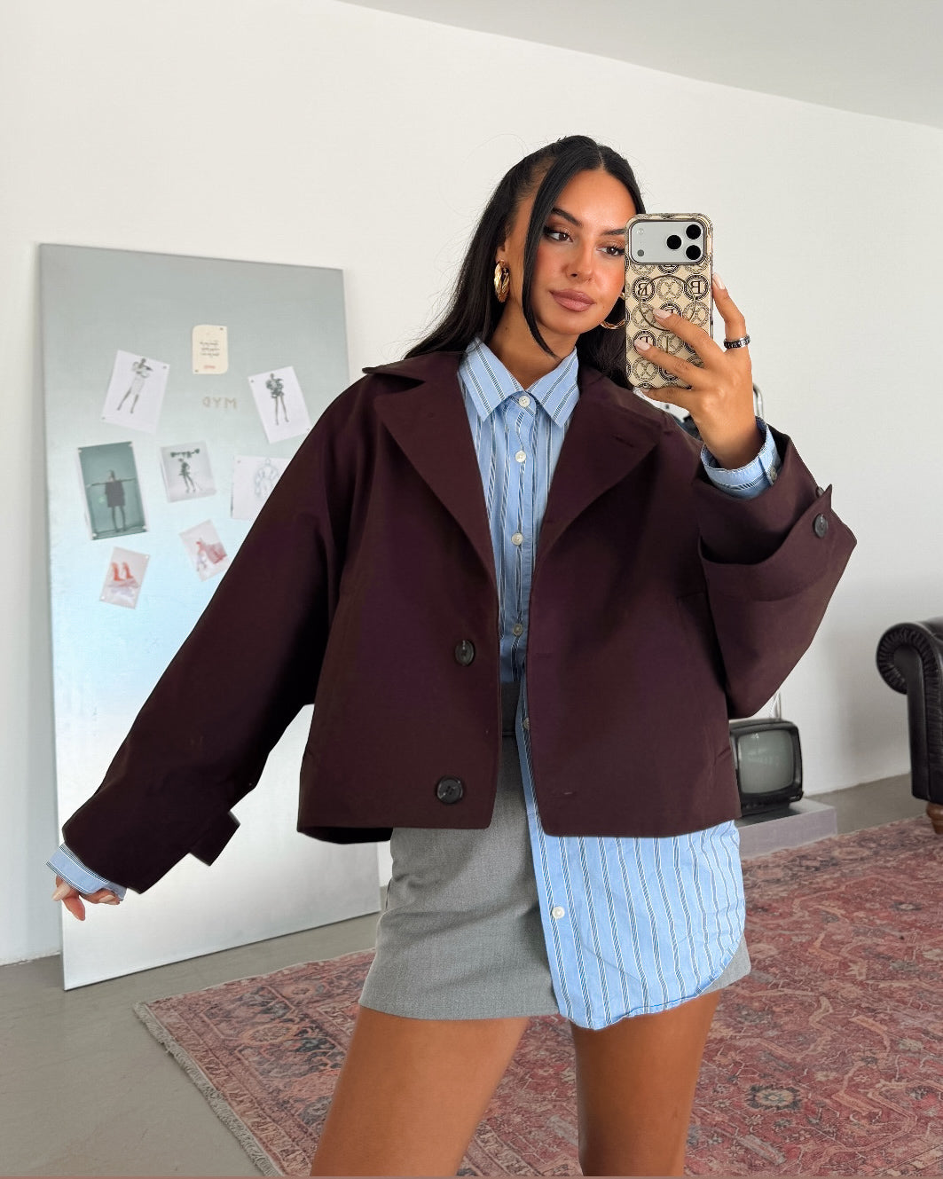 Maroon Oversized Cropped Jacket with Balloon Sleeves & Button Front | جاكيت خمري قصير أوفر سايز بأكمام بالون وأزرار أمامية